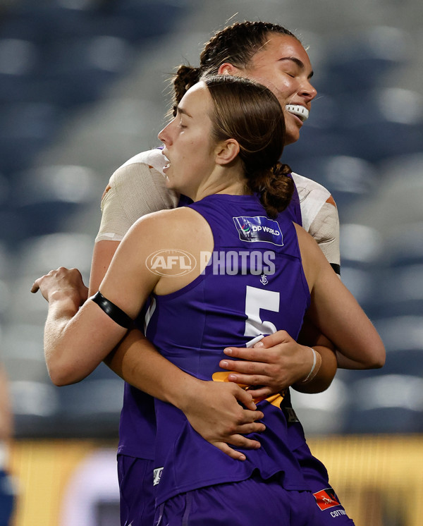 AFLW 2024 Round 06 - Geelong v Fremantle - A-54491805