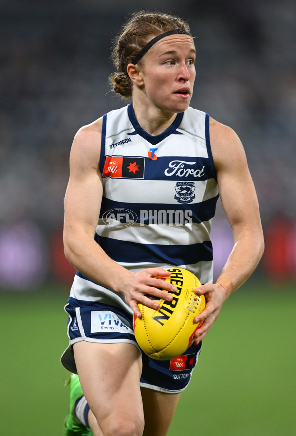 AFLW 2024 Round 06 - Geelong v Fremantle - A-54493874