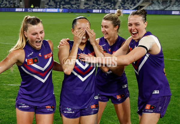 AFLW 2024 Round 06 - Geelong v Fremantle - A-54493904