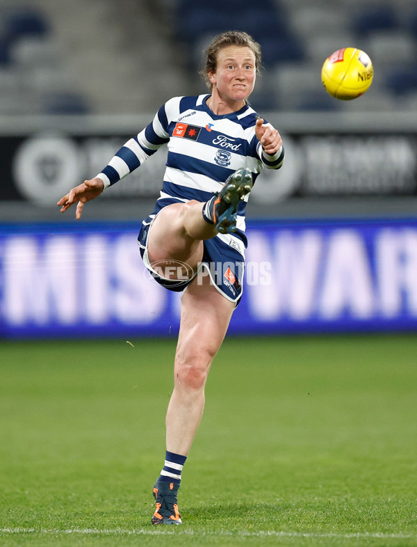 AFLW 2024 Round 06 - Geelong v Fremantle - A-54493943