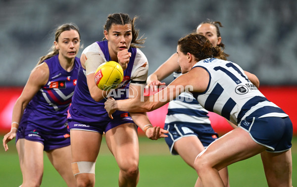 AFLW 2024 Round 06 - Geelong v Fremantle - A-54494606