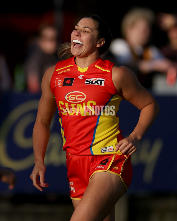 AFLW 2024 Round 06 - Hawthorn v Gold Coast - A-54568510
