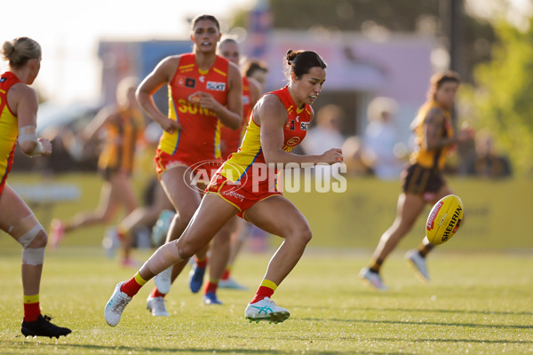 AFLW 2024 Round 06 - Hawthorn v Gold Coast - A-54568528