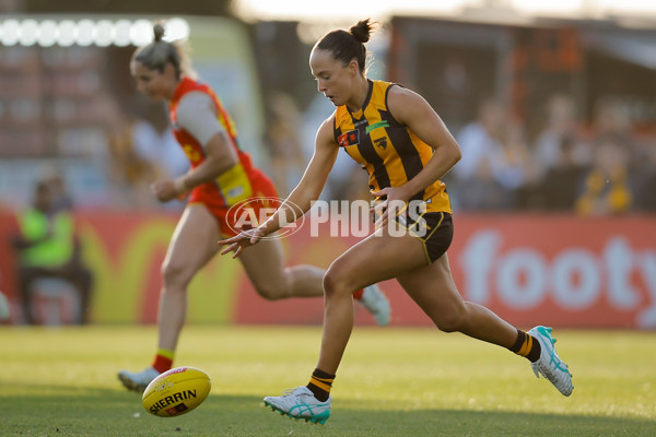 AFLW 2024 Round 06 - Hawthorn v Gold Coast - A-54568533