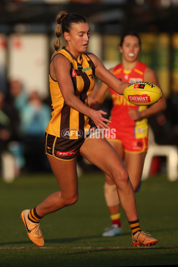 AFLW 2024 Round 06 - Hawthorn v Gold Coast - A-54576042