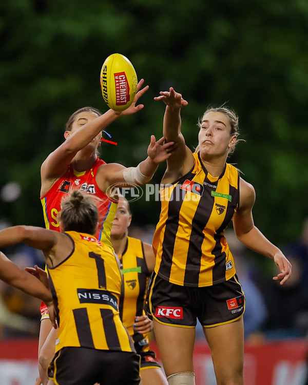 AFLW 2024 Round 06 - Hawthorn v Gold Coast - A-54583568