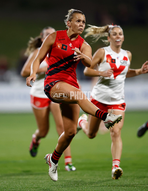 AFLW 2024 Round 06 - Essendon v Sydney - A-54597113