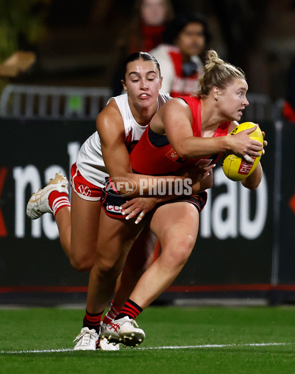 AFLW 2024 Round 06 - Essendon v Sydney - A-54597161