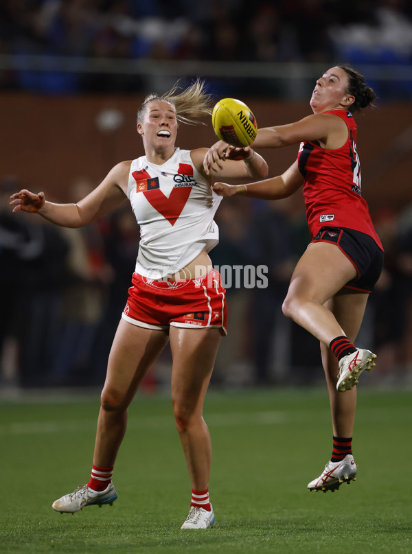 AFLW 2024 Round 06 - Essendon v Sydney - A-54608856