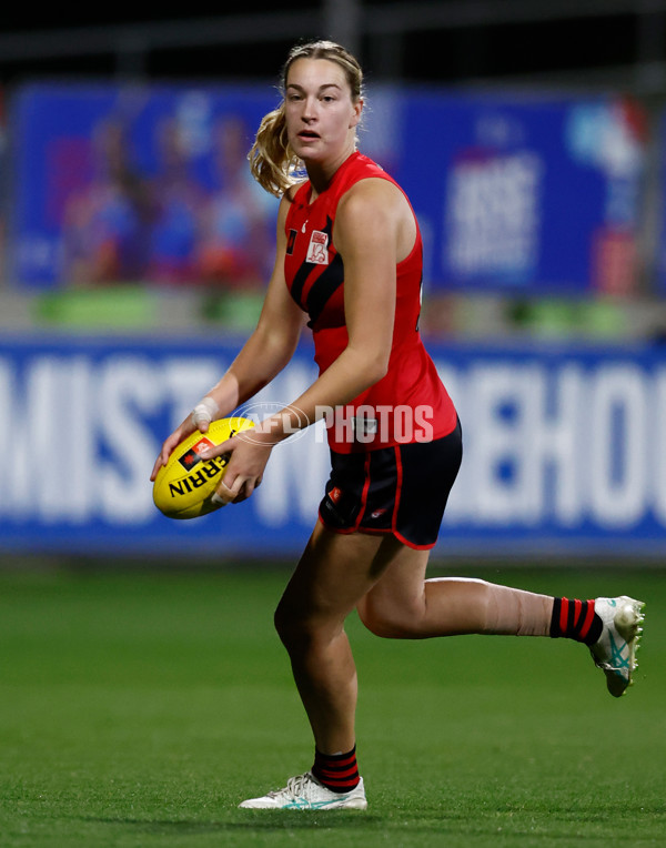 AFLW 2024 Round 06 - Essendon v Sydney - A-54610535