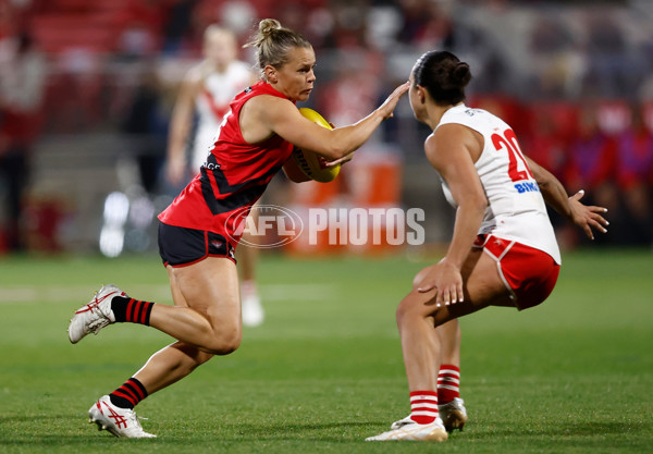 AFLW 2024 Round 06 - Essendon v Sydney - A-54629238