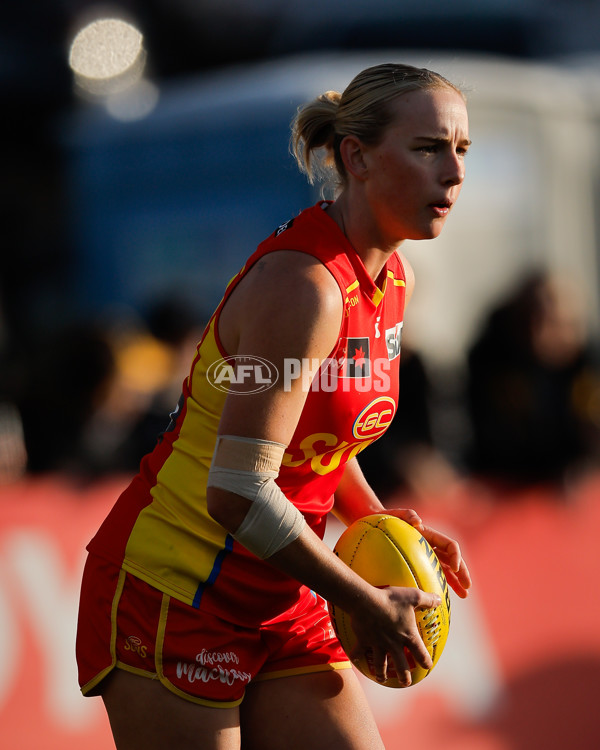 AFLW 2024 Round 06 - Hawthorn v Gold Coast - A-54629281