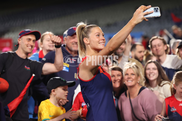 AFLW 2024 Round 06 - Melbourne v GWS - A-54936580