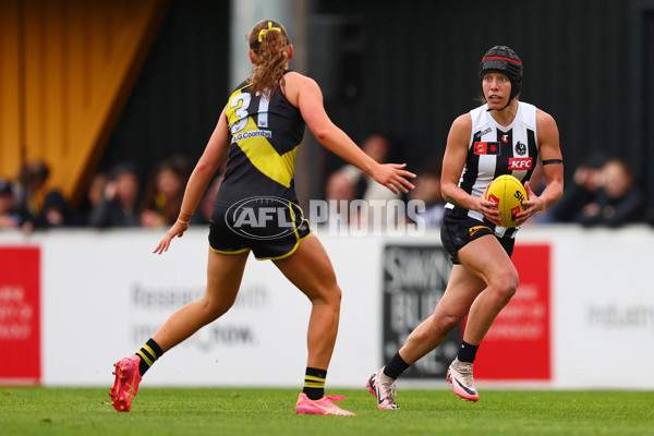 AFLW 2024 Round 06 - Richmond v Collingwood - A-55096173