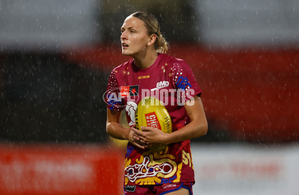 AFLW 2024 Round 06 - Carlton v Brisbane - A-55108876