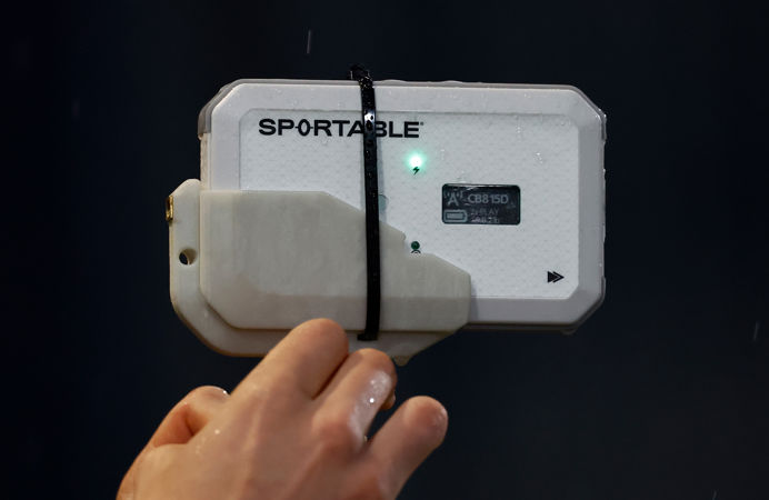 55108877