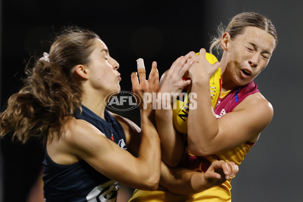 AFLW 2024 Round 06 - Carlton v Brisbane - A-55111596