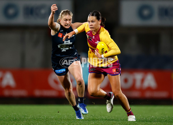 AFLW 2024 Round 06 - Carlton v Brisbane - A-55111617