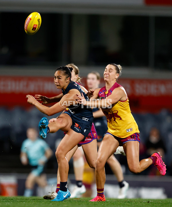 AFLW 2024 Round 06 - Carlton v Brisbane - A-55111650