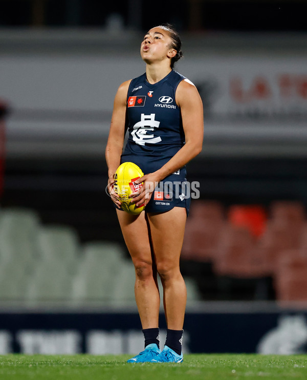 AFLW 2024 Round 06 - Carlton v Brisbane - A-55111651