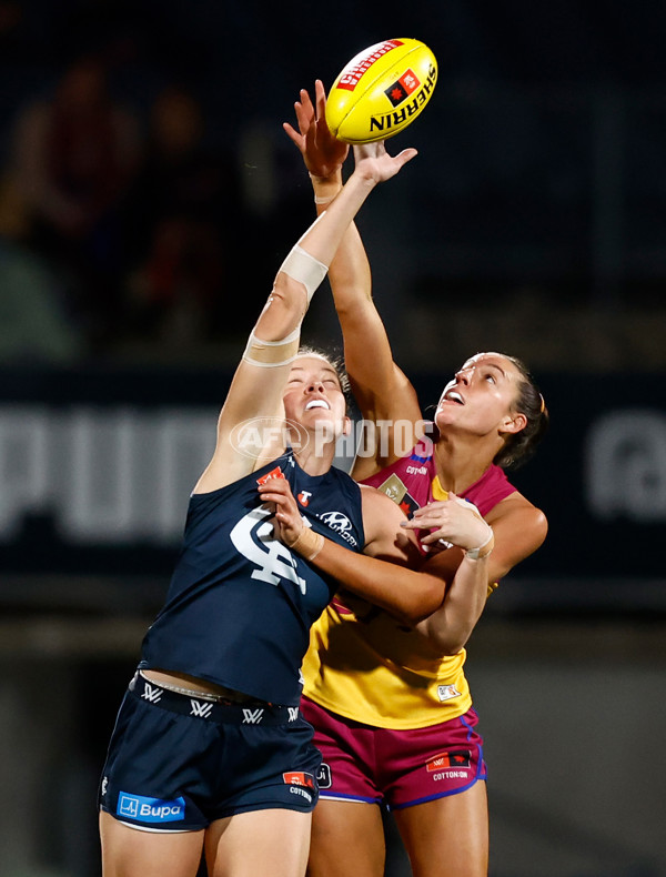 AFLW 2024 Round 06 - Carlton v Brisbane - A-55112316