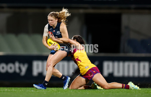 AFLW 2024 Round 06 - Carlton v Brisbane - A-55112350