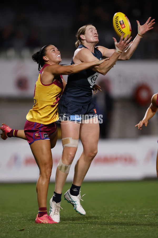 AFLW 2024 Round 06 - Carlton v Brisbane - A-55114570