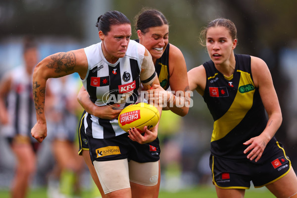 AFLW 2024 Round 06 - Richmond v Collingwood - A-55114721
