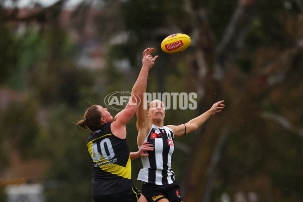 AFLW 2024 Round 06 - Richmond v Collingwood - A-55114750