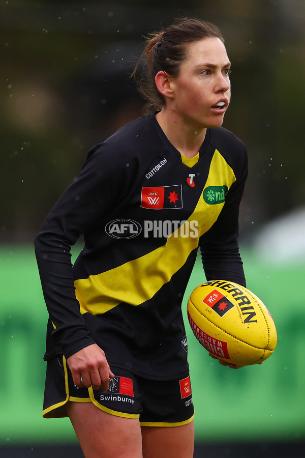 AFLW 2024 Round 06 - Richmond v Collingwood - A-55114756