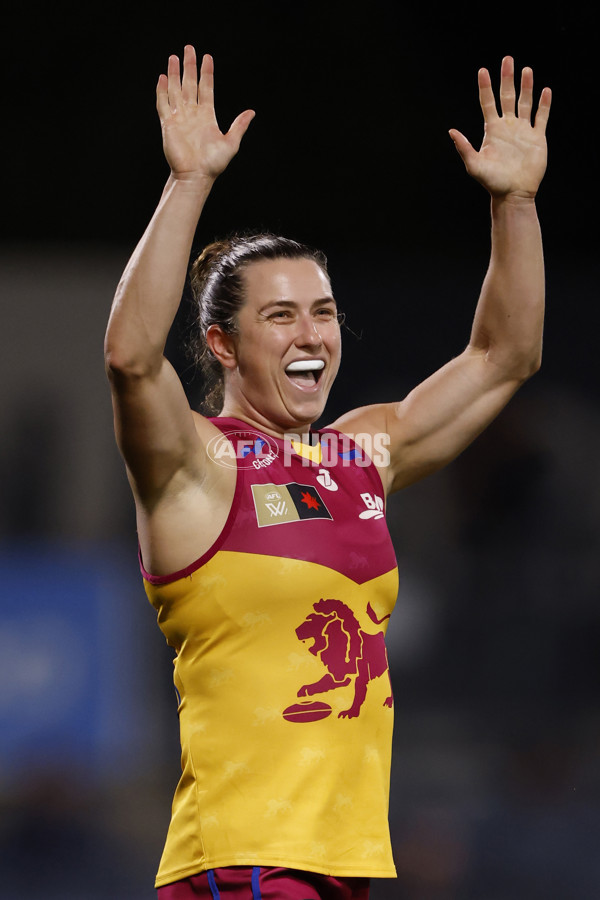 AFLW 2024 Round 06 - Carlton v Brisbane - A-55117366