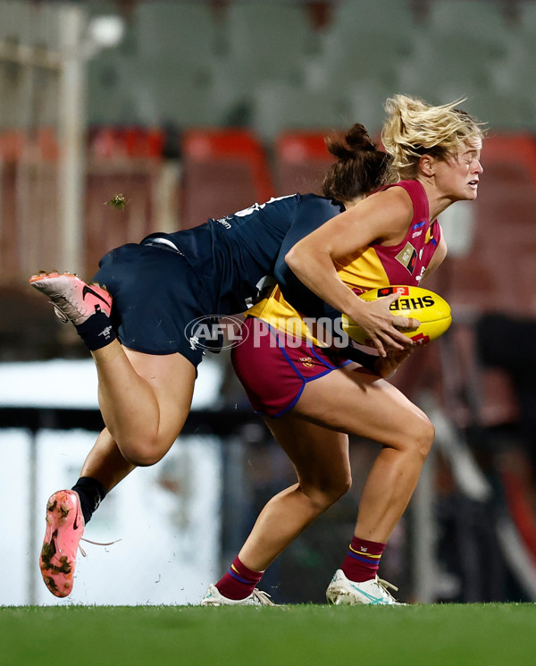 AFLW 2024 Round 06 - Carlton v Brisbane - A-55117415