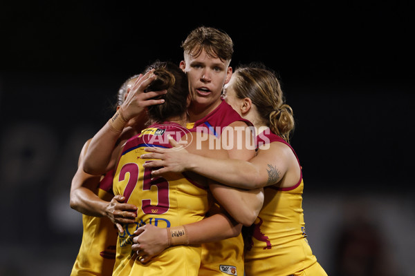 AFLW 2024 Round 06 - Carlton v Brisbane - A-55117638