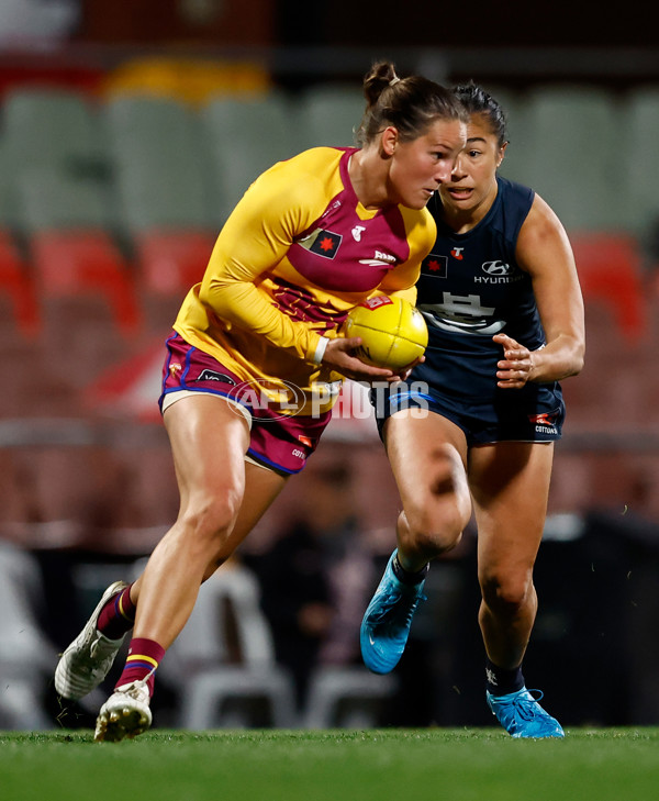 AFLW 2024 Round 06 - Carlton v Brisbane - A-55117719