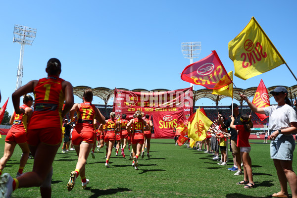 AFLW 2024 Round 06 - Gold Coast v Essendon - A-55125797