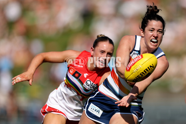 AFLW 2024 Round 06 - Sydney v Geelong - A-55134164