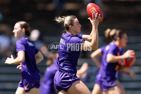 AFLW 2024 Round 06 - Fremantle v Hawthorn - A-55137048