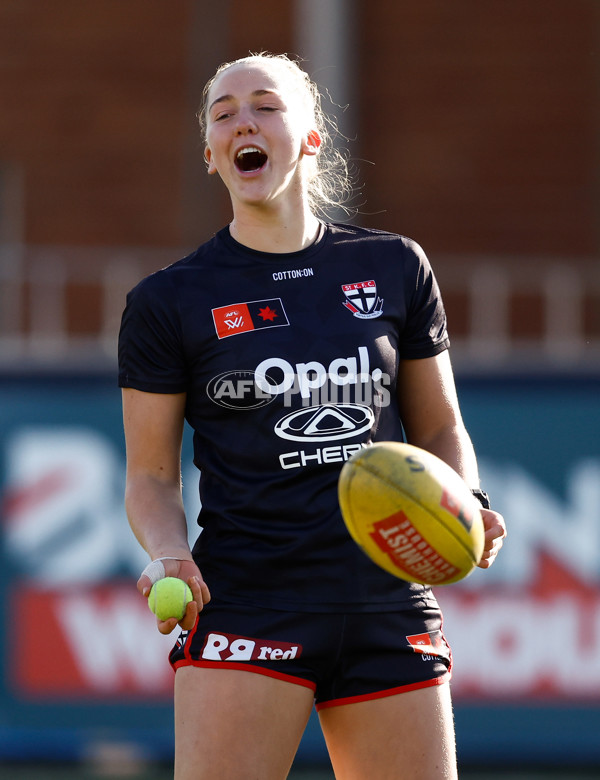 AFLW 2024 Round 07 - St Kilda v GWS - A-55203436