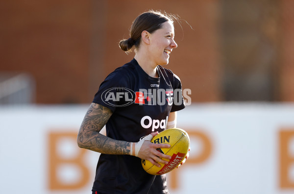AFLW 2024 Round 07 - St Kilda v GWS - A-55203437