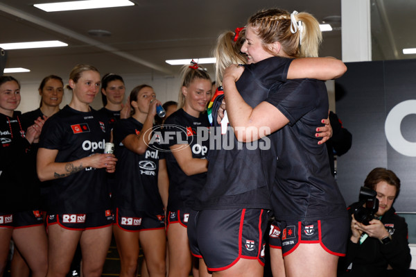 AFLW 2024 Round 07 - St Kilda v GWS - A-55205822