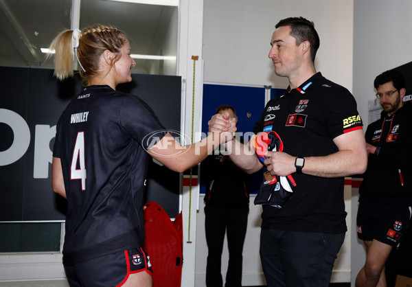 AFLW 2024 Round 07 - St Kilda v GWS - A-55205823