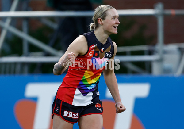 AFLW 2024 Round 07 - St Kilda v GWS - A-55205866