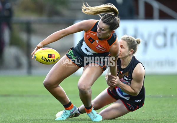 AFLW 2024 Round 07 - St Kilda v GWS - A-55207256
