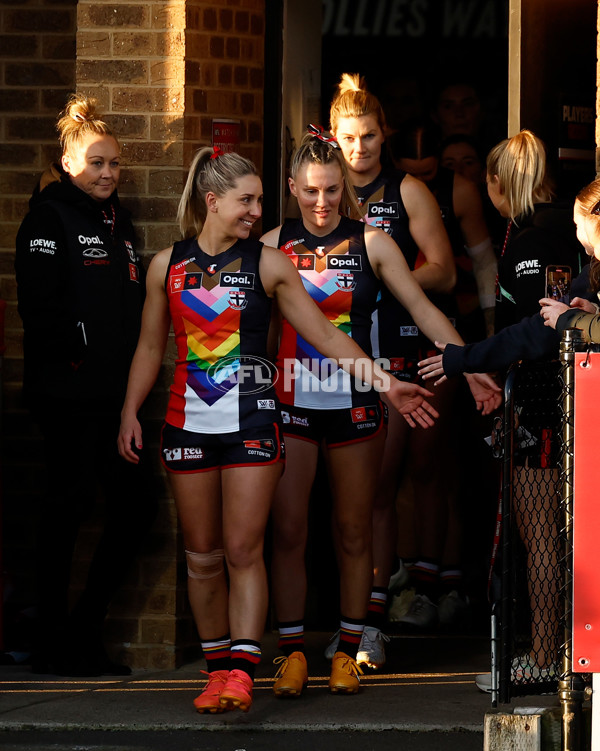 AFLW 2024 Round 07 - St Kilda v GWS - A-55208937