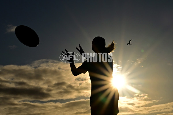 AFLW 2024 Round 07 - St Kilda v GWS - A-55211512