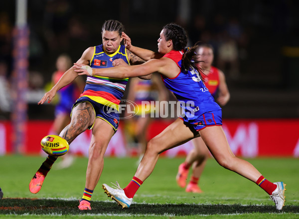 AFLW 2024 Round 07 - Adelaide v Melbourne - A-55215871