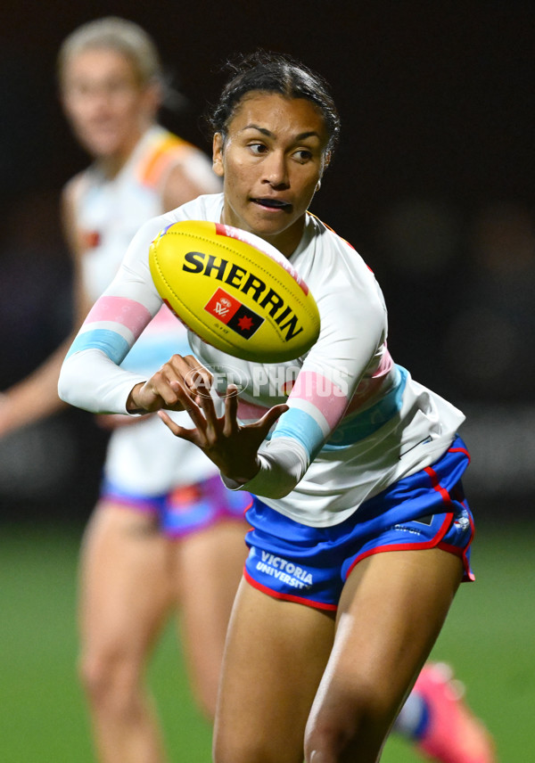 AFLW 2024 Round 07 - Western Bulldogs v Essendon - A-55227867