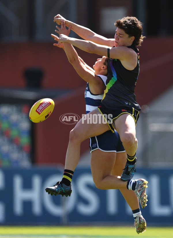 AFLW 2024 Round 07 - Richmond v Geelong - A-55242396