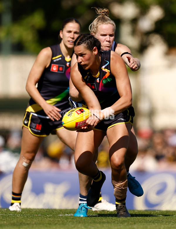 AFLW 2024 Round 07 - Richmond v Geelong - A-55246210