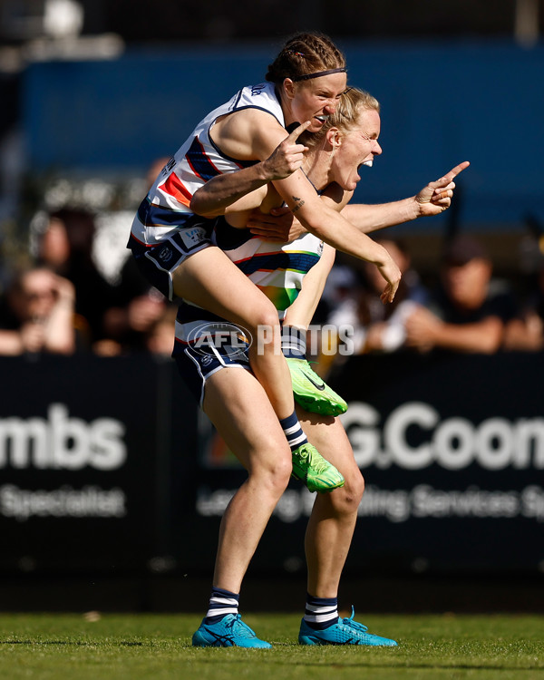 AFLW 2024 Round 07 - Richmond v Geelong - A-55248452